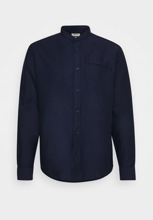 Herre langærmet navyblå skjorte med knapper og mandarinkrave samt enkelt brystlomme fra Esprit.