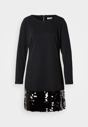 Must mustriga mustreid ja ümar kaelus, millel on tagumine lukknupp. Alumine osa on kaunistatud läikiva musta sädeleva äärisega. Üksikasjalik tekstuur üle kogu kanga.