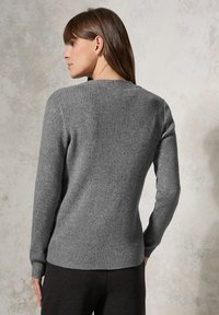 Cecil MIT STRUKTUR - Strickjacke - grau