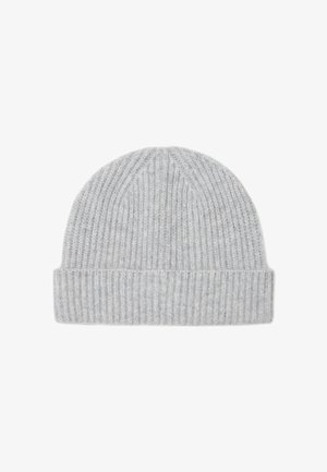 Bonnet en tricot gris avec une texture côtelée, dotée d'un revers à la base. Matériau doux avec une finition lisse.