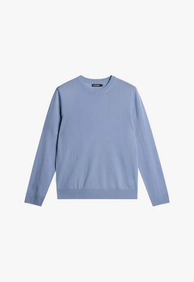 Hellblauer Strickpullover mit Rundhalsausschnitt, langen Ärmeln, gerippten Bündchen und Saum. Glatte Textur ohne Muster oder Akzente.