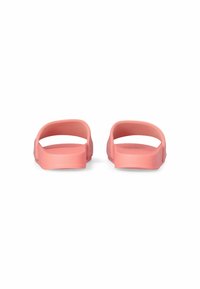 Sandale roz, flexible, cu un design cu spatele deschis, textură netedă și formă minimalistă. Construcție ușoară, potrivită pentru purtare casuală.