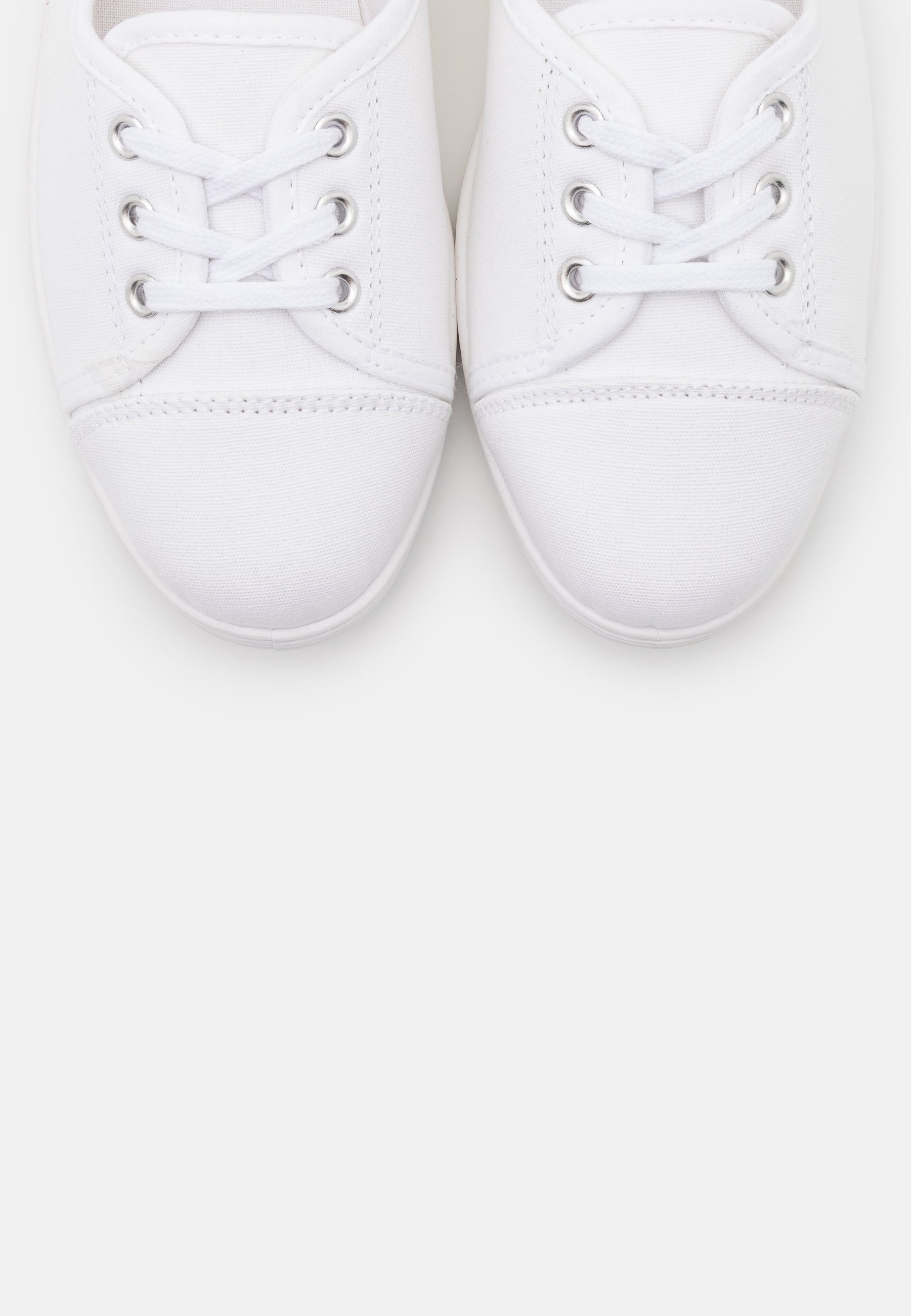 CALANDO Joggesko white Zalando.no CALANDO Joggesko beige Zalando.no