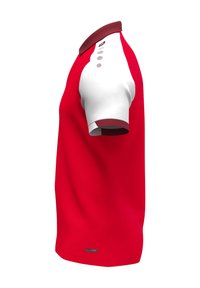 Polo rosso con un pannello bianco sulla spalla, patta con tre bottoni, maniche corte e colletto a coste. Texture liscia.