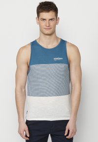 Top - white