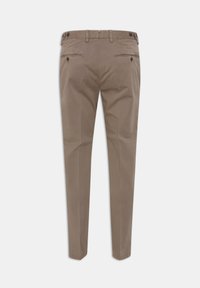 Khaki chinos slim fit, valmistettu sileästä puuvillasekoitteesta, jossa on kaksi takataskua vetoketjulla ja nappikiinnitys vyötäröllä.