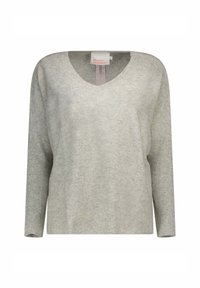 Pull en cachemire gris clair avec un col en V, des manches longues et des accents côtelés sur les manches. Texture douce avec une coupe décontractée.