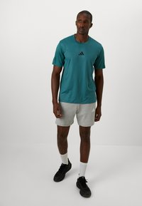 adidas Performance POWER TEE - T-shirt de sport - preloved teal