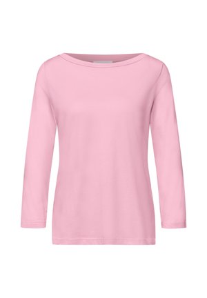 Lichtroze shirt met lange mouwen en boothals, eenvoudig ontwerp en rechte zoom, vooraanzicht op een witte achtergrond.