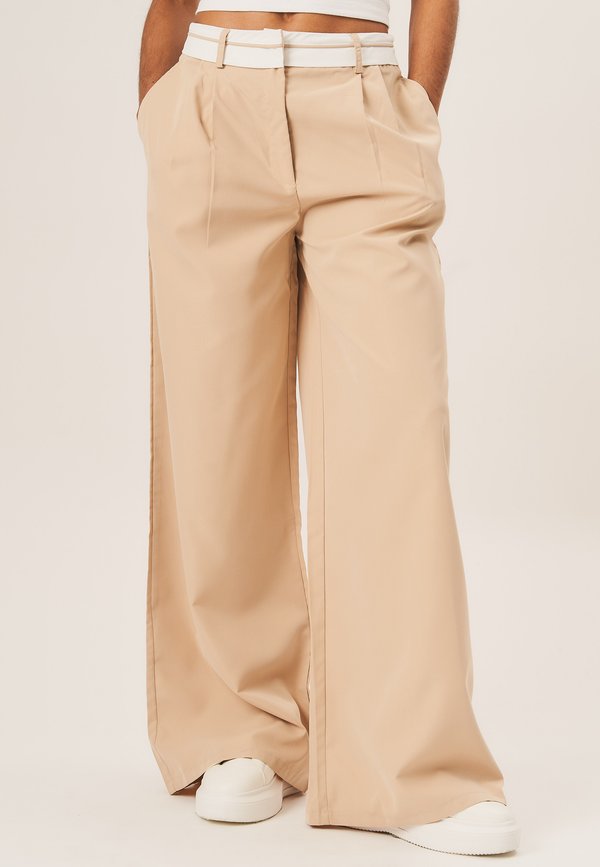 TAILORED WIDE LEG  - Trousers - beige