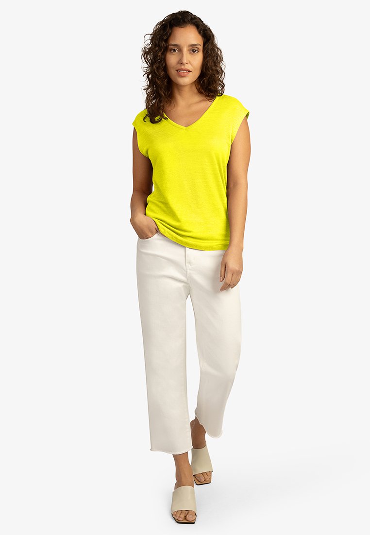 mint&mia T-shirt basic geel