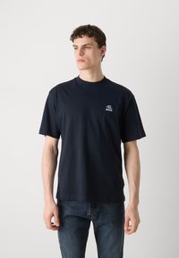 Thumbnail Image 5