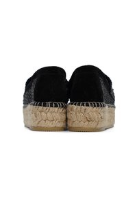 Scarpe espadrilles nere in suede con retro in tessuto intrecciato e intersuola in juta naturale, che mostrano cuciture lungo i bordi e suola in gomma.