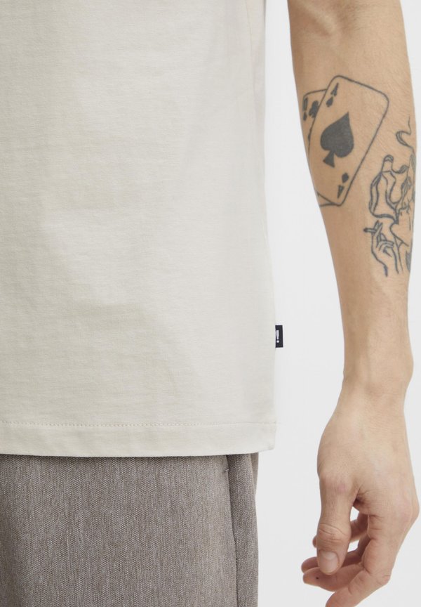 SDCadel - Basic T-shirt - oatmeal3