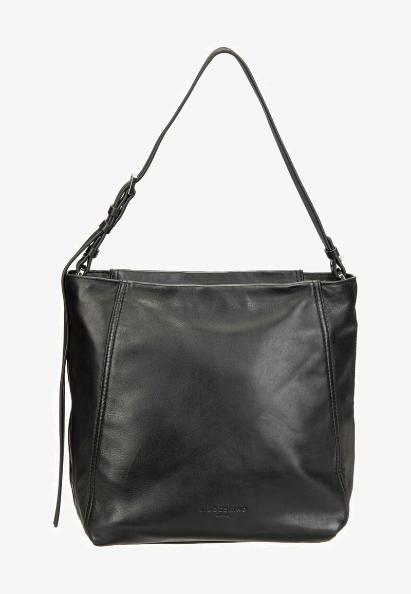 Sac d'épaule en cuir noir avec bandoulière réglable et coutures discrètes, nom de la marque embossé près du bas au centre avant.