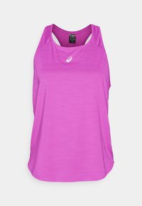 Różowy sportowy tank top wykonany z lekkiego, odprowadzającego wilgoć materiału. Posiada okrągły dekolt i konstrukcję typu racerback z subtelnym logo.