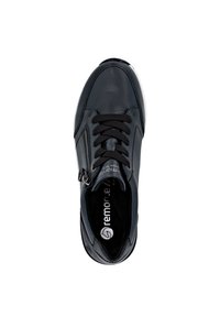 Schwarze Ledersneaker mit Schnürverschluss und seitlichem Reißverschluss. Verfügt über eine Gummisohle und einen gepolsterten Schaft. Das Innere hat einen Logodruck.