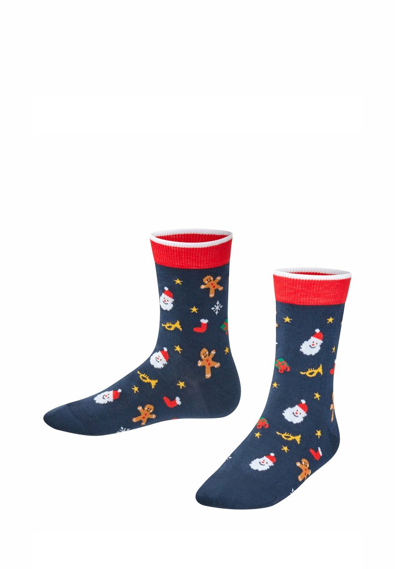Granatowe skarpetki z czerwono-białymi ściągaczami, zdobione świątecznym wzorem z Mikołajem, ludzikami piernikowymi i akcentami świątecznymi na teksturowanym tle.