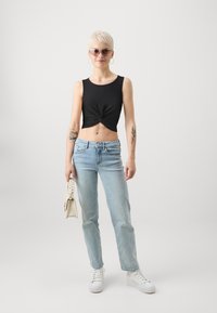 ONLY Petite ONLNELLA - Top - black