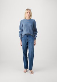 Selected Femme SLFLULU O-NECK NOOS - Pullover - endless sky melange