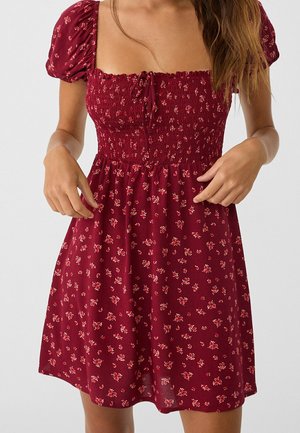 Robe de jour - bordeaux