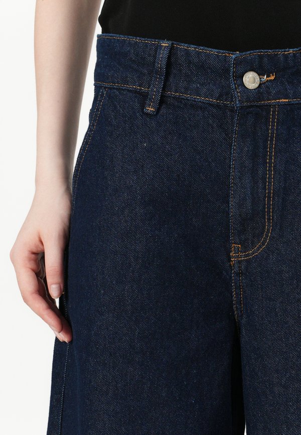 ONLCLAIR BERMUDA - Denim shorts2