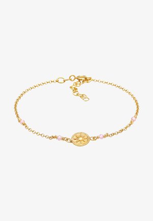Guld kædearmbånd med en central rund charm med et forhøjet design, prydet med lyserøde perler jævnt fordelt langs kæden.
