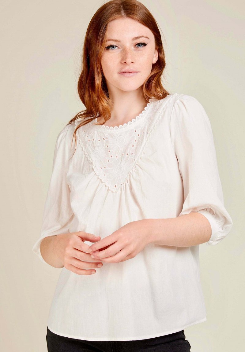 Andy & Lucy CLOTHILDE Blouse ecru/blanc ZALANDO.FR