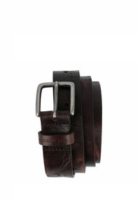 Bruine leren riem met een zilveren metalen gesp, met een gladde textuur en meerdere gaatjes voor aanpassing. Merkennaam ingedrukt op de beugel.