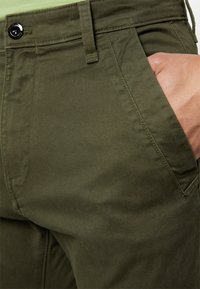 G-STAR BRONSON SLIM  - Chinos - bronze green