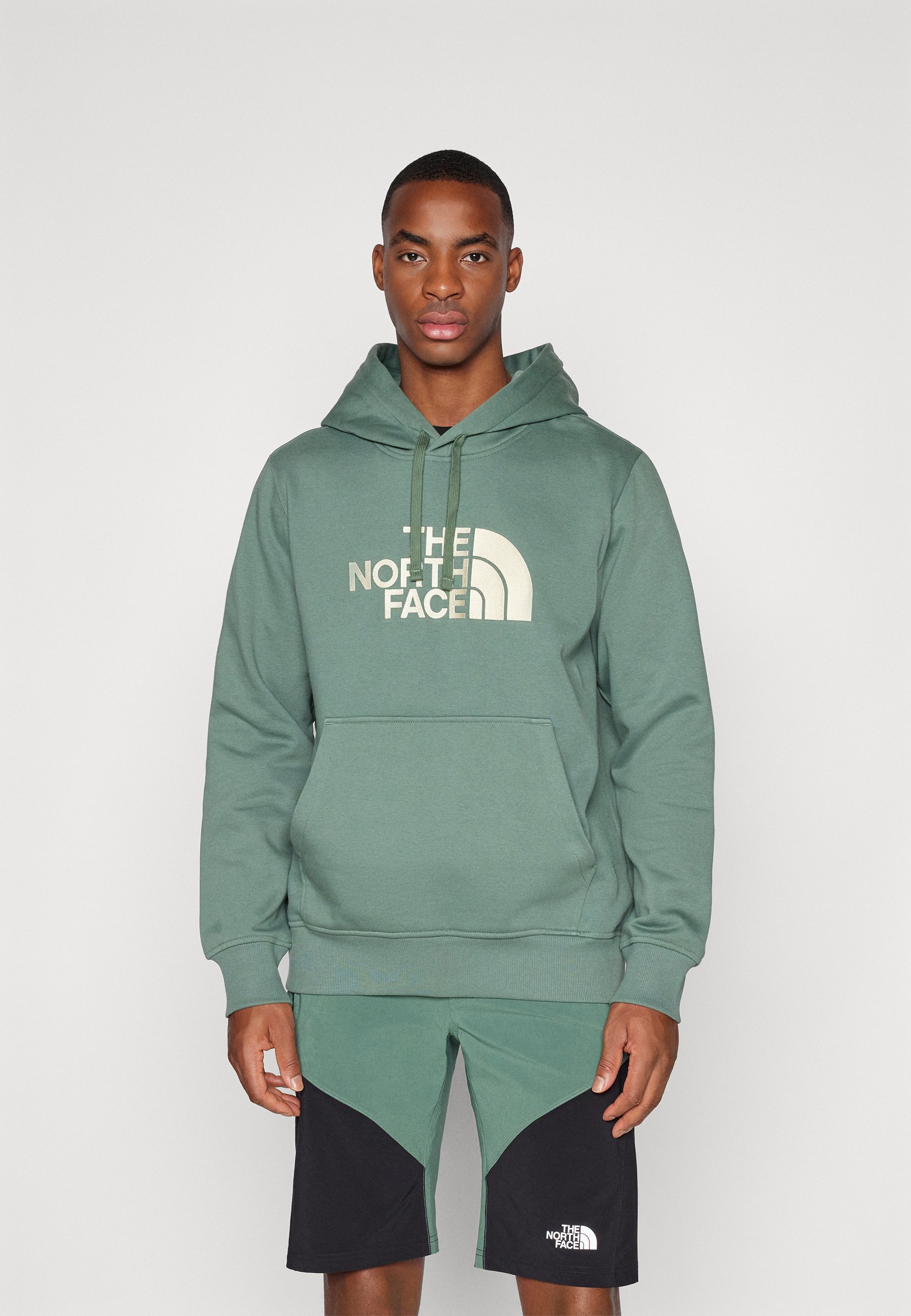 The North Face Drew Peak Kaki Gris The North Face Drew Peak