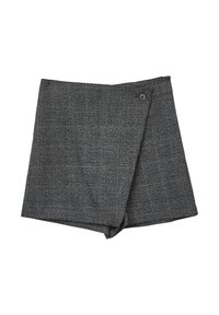 Shorts à carreaux gris avec un design enveloppant, une fermeture à un bouton et un tissu texturé à la finition douce. Ourlet standard sans poches.