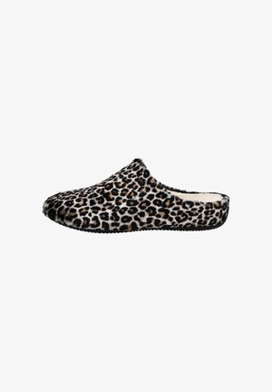 Zapatillas de casa con estampado de leopardo, hechas de un material suave y similar al pelo; con parte trasera cerrada, punta redondeada y suela de goma negra texturizada.