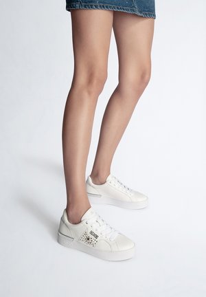 WITH STUDS - Sneakers basse - white