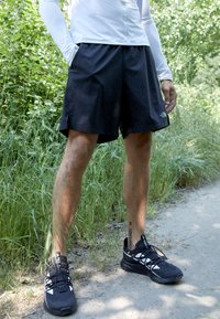 The North Face - SHORT - Urheilushortsit - black Pienoiskuva 1