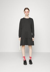 ONLY ONLDREAMER LIFE FLOUNCE - Vestido de dia - phantom
