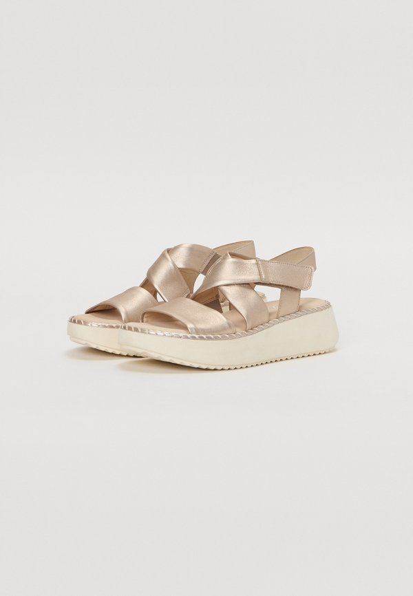 Ankle cuff sandals - puder4