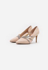 Buffalo Klassiska pumps - nude