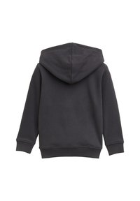 Donkergrijze hoodie van zachte stof, voorzien van een ruime capuchon en ribgebreide manchetten. Soepele textuur zonder zichtbare patronen of accenten.