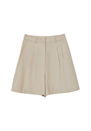 Pantaloni corti beige a vita alta con passanti per cintura, pieghe frontali, tasche laterali e chiusura con zip frontale, realizzati in tessuto leggero.