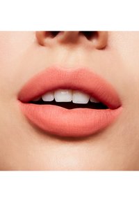 MAC POWDER KISS LIQUID LIPCOLOUR - Liquid Lipstick - mull it over