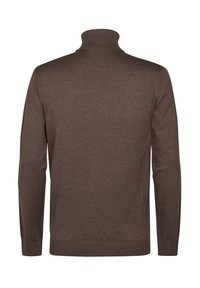 Pull à col roulé marron, côtelé, avec des manches longues. Présente une silhouette ajustée et une texture lisse. Convient pour un style décontracté.