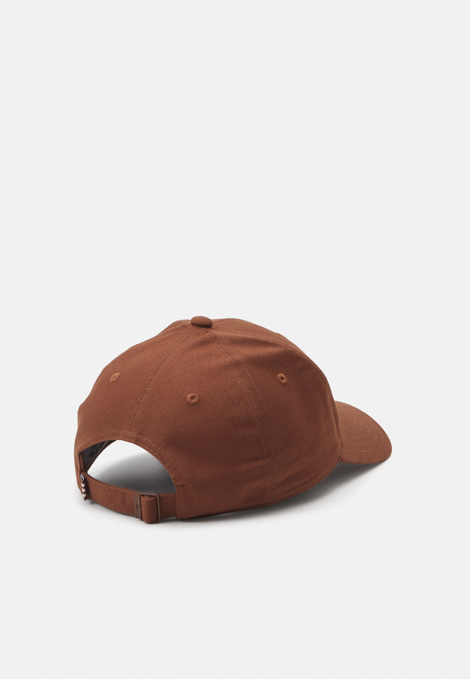casquette adidas marron