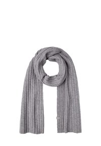 Harmaa viiksikaulahuivi, joka on valmistettu pehmeästä kankaasta ja jossa on kierretty muotoilu. Yksinkertainen rakenne ja pieni etiketti yhdessä päässä.