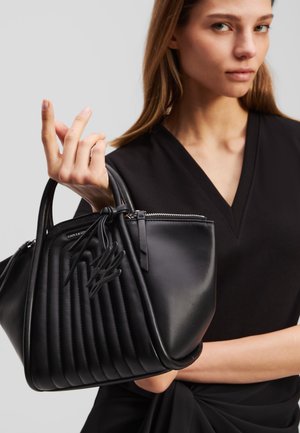 WELLEN TOTE - Handbag - black