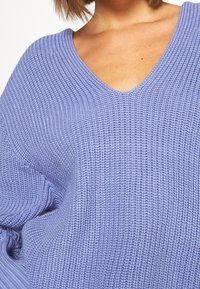 Monki Stickad tröja - blue