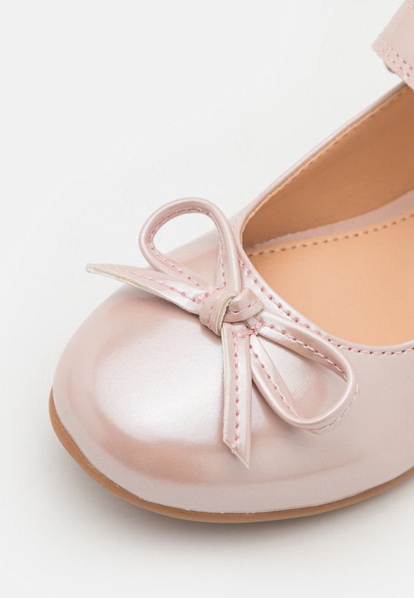 Riemchenballerina