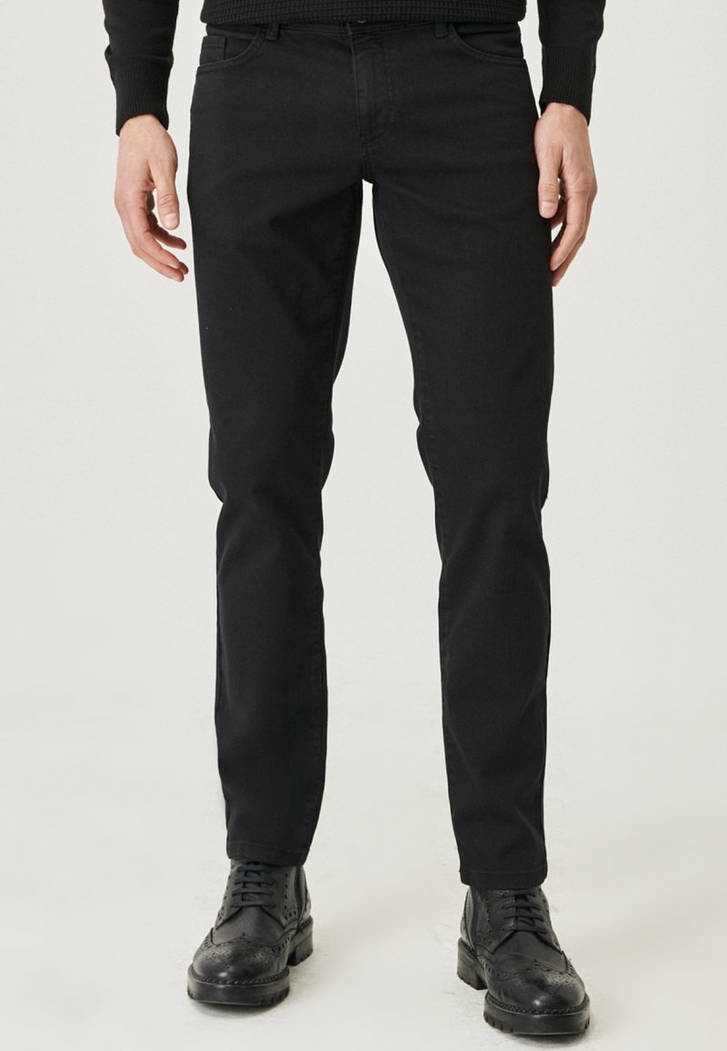 Herren Skinny Fit | Altinyildiz Classics SLIM FIT FIVE POCKET TROUSERS Jeans Slim Fit black/schwarz - IE04036 Herren Skinny Fit | Altinyildiz Classics SLIM FIT FIVE POCKET TROUSERS Jeans Slim Fit black/schwarz - IE04036