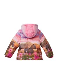Gestepptes Jacket mit einer rosa Kapuze, das ein gradient Design und Pferdeabbildungen vor einem blumigen Hintergrund zeigt. Die Bündchen haben eine kontrastierende Farbe.