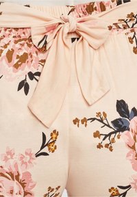 s.Oliver Šortky - light pink